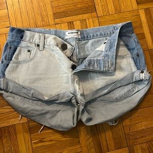 One x One teaspoon Bandits